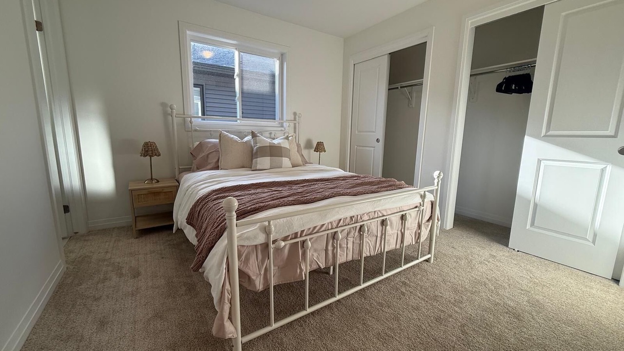Photo of Bedroom in Thorold