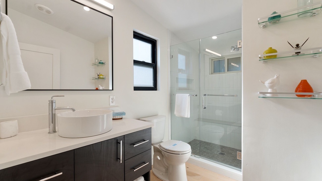 Photo of Bathroom in Lake Secession