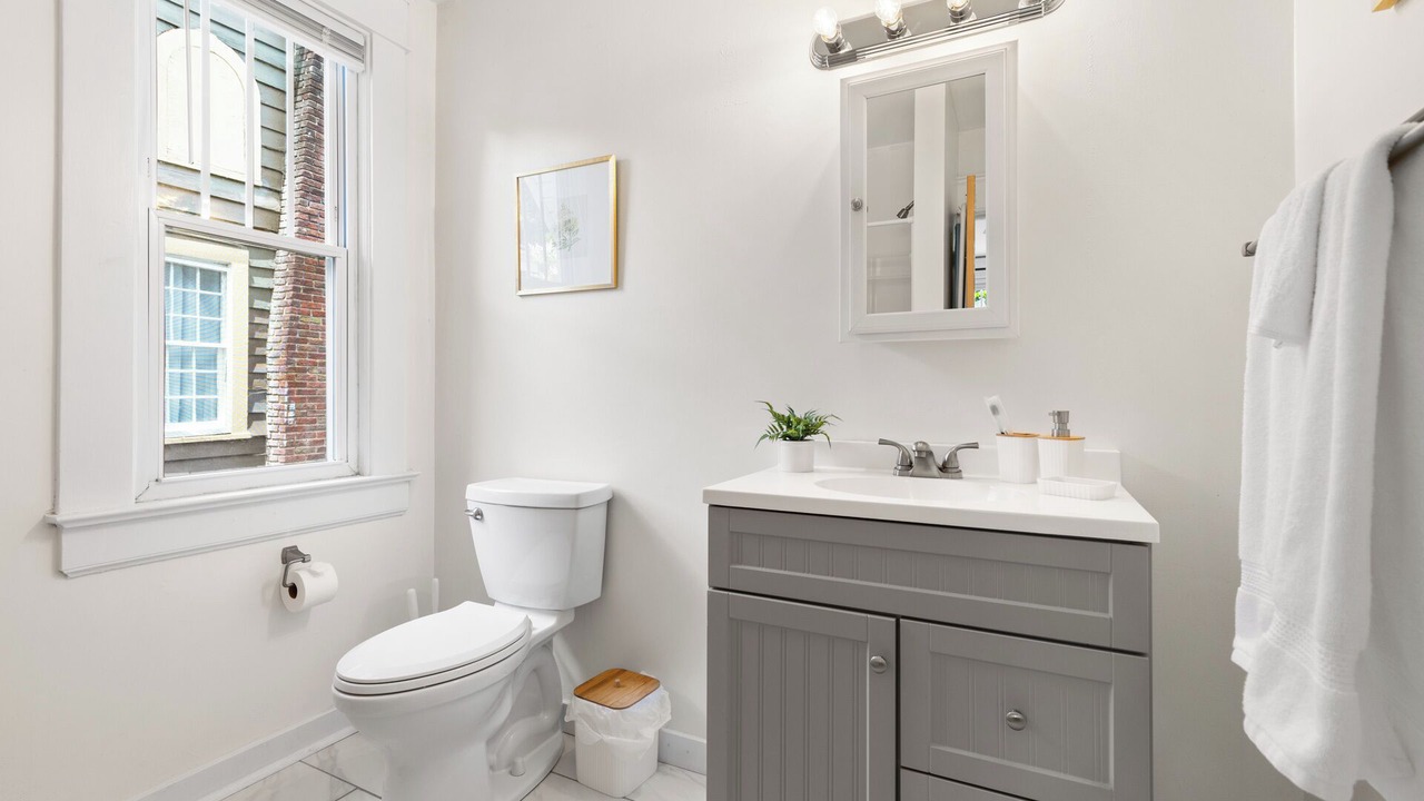 Photo of Bathroom in Duke Park
