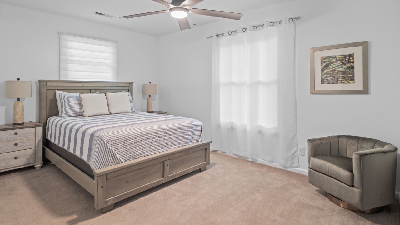 Photo of Bedroom in Southmont