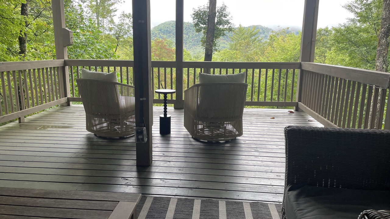 Photo of Patio Balcony in Sapphire