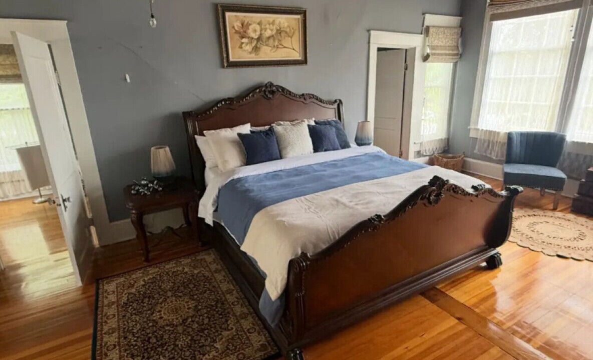 Photo of Bedroom in Anderson