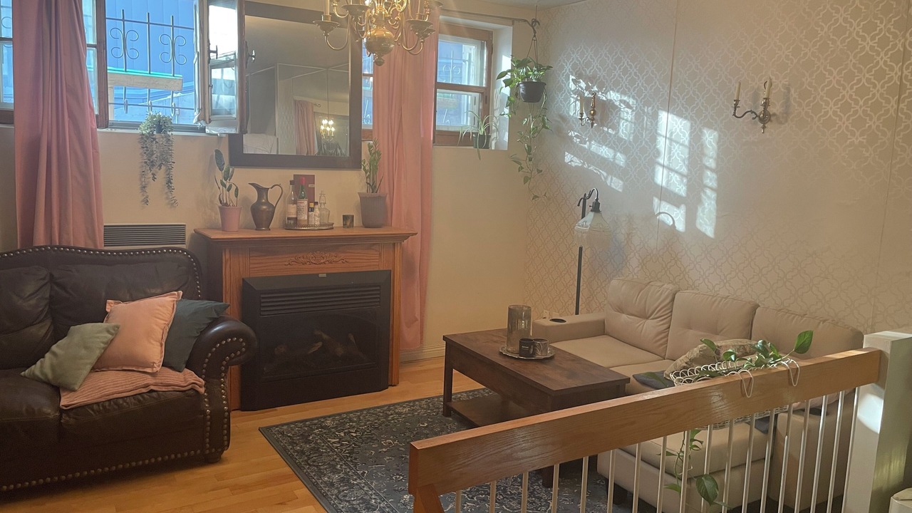 Photo of Livingroom in Vieux-Quebec-Cap-Blanc-colline Parlementaire