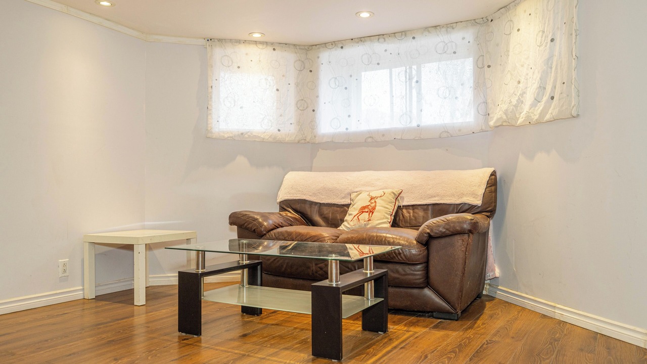 Photo of Livingroom in Westmount