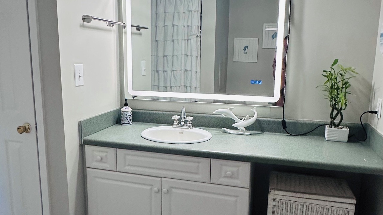 Photo of Bathroom in Cedar Point