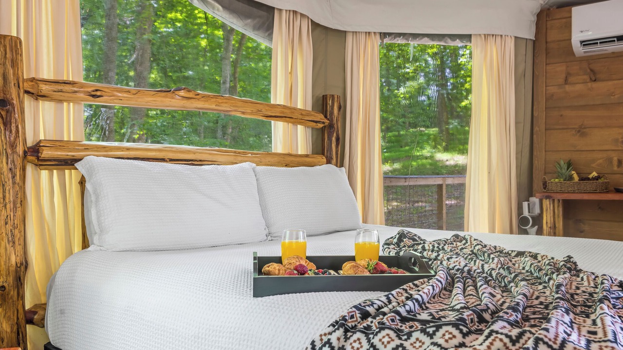 Photo of Bedroom in Troutman