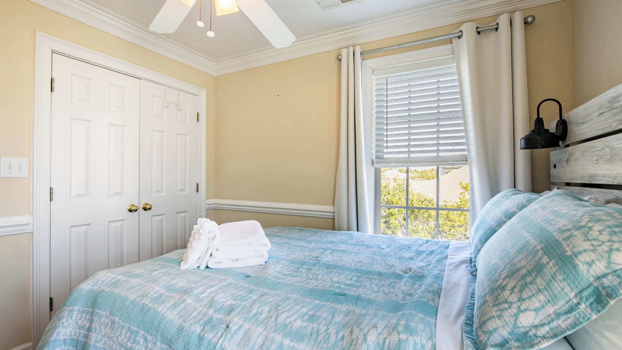 Photo of Bedroom in Windy Hill