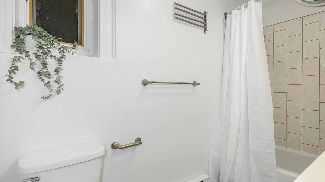 Photo of Bathroom in Saint-Roch