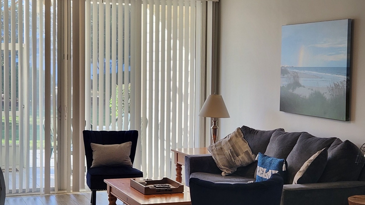 Photo of Livingroom in Red Hill