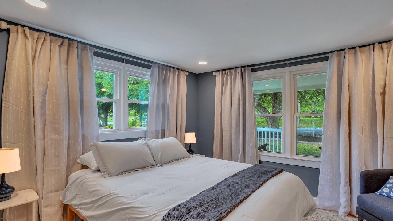 Photo of Bedroom in Manning