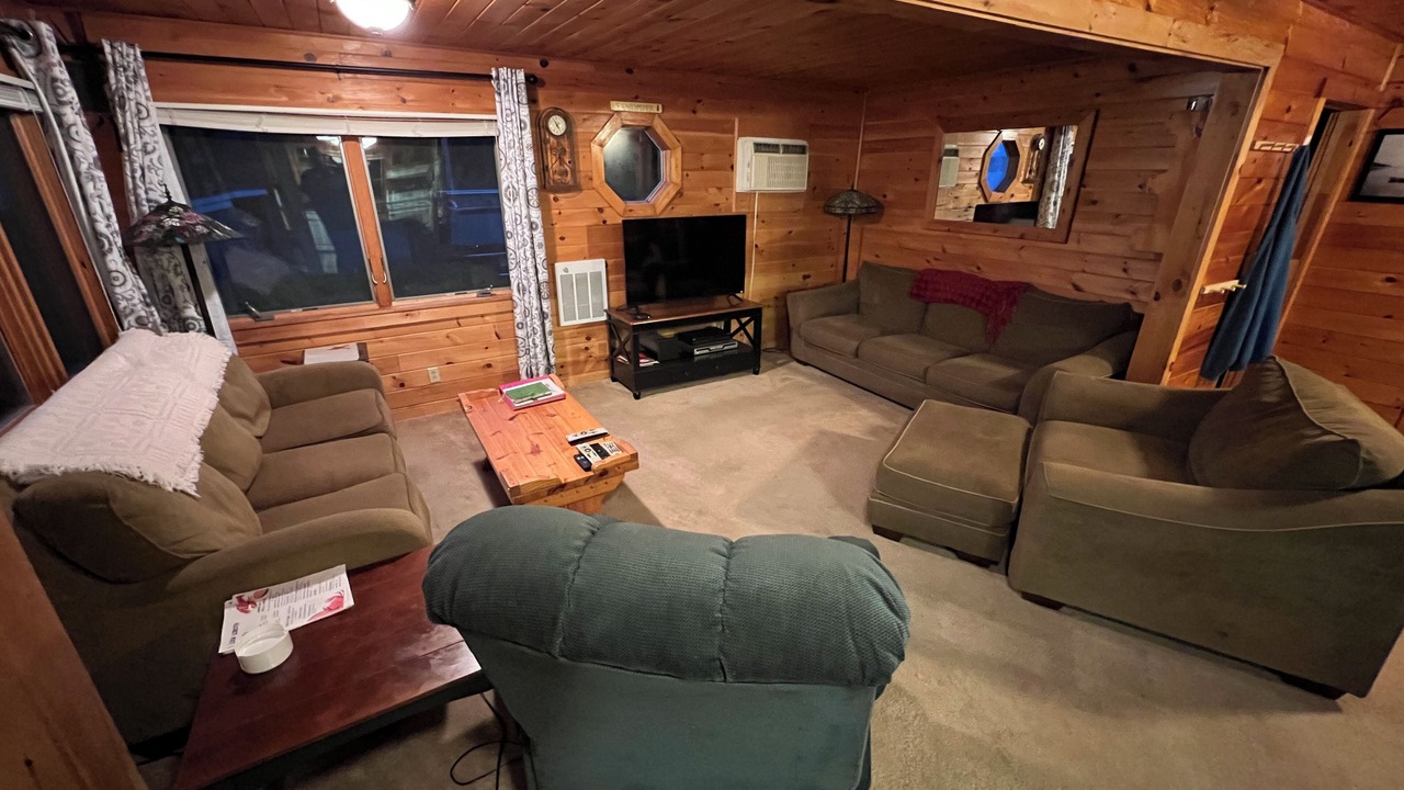 Photo of Bedroom in Perry