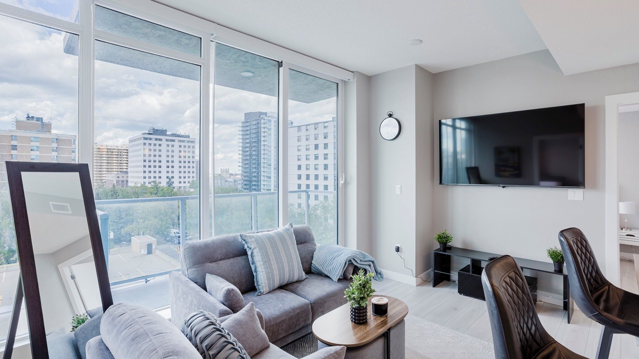 Photo of Livingroom in North Central Edmonton