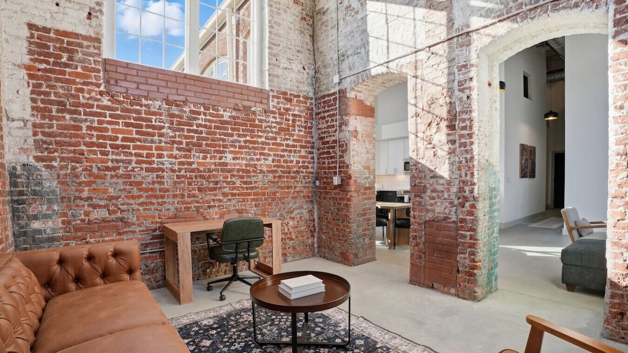 Photo of Livingroom in Judson