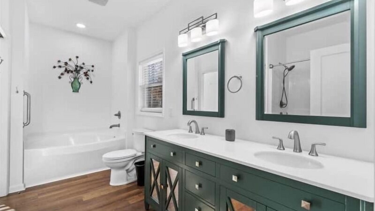 Photo of Bathroom in Wise