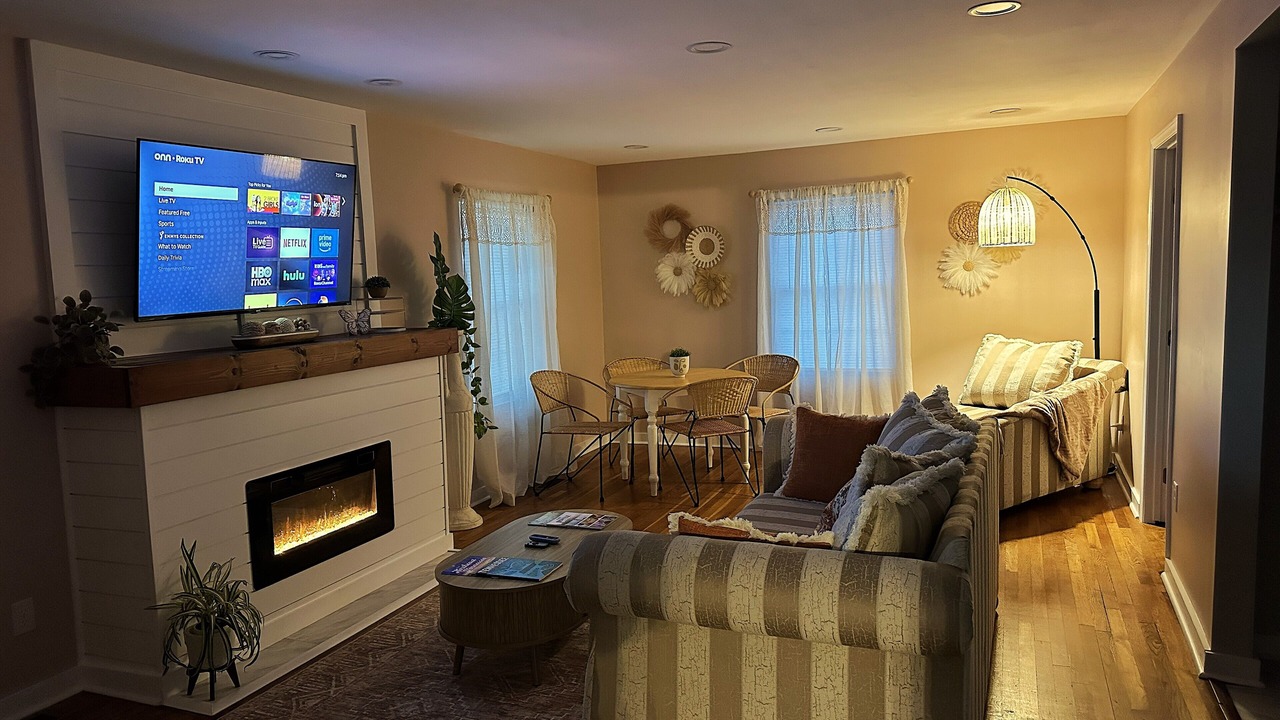 Photo of Livingroom in Kingsport