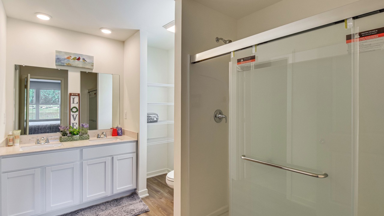 Photo of Bathroom in Hartwell