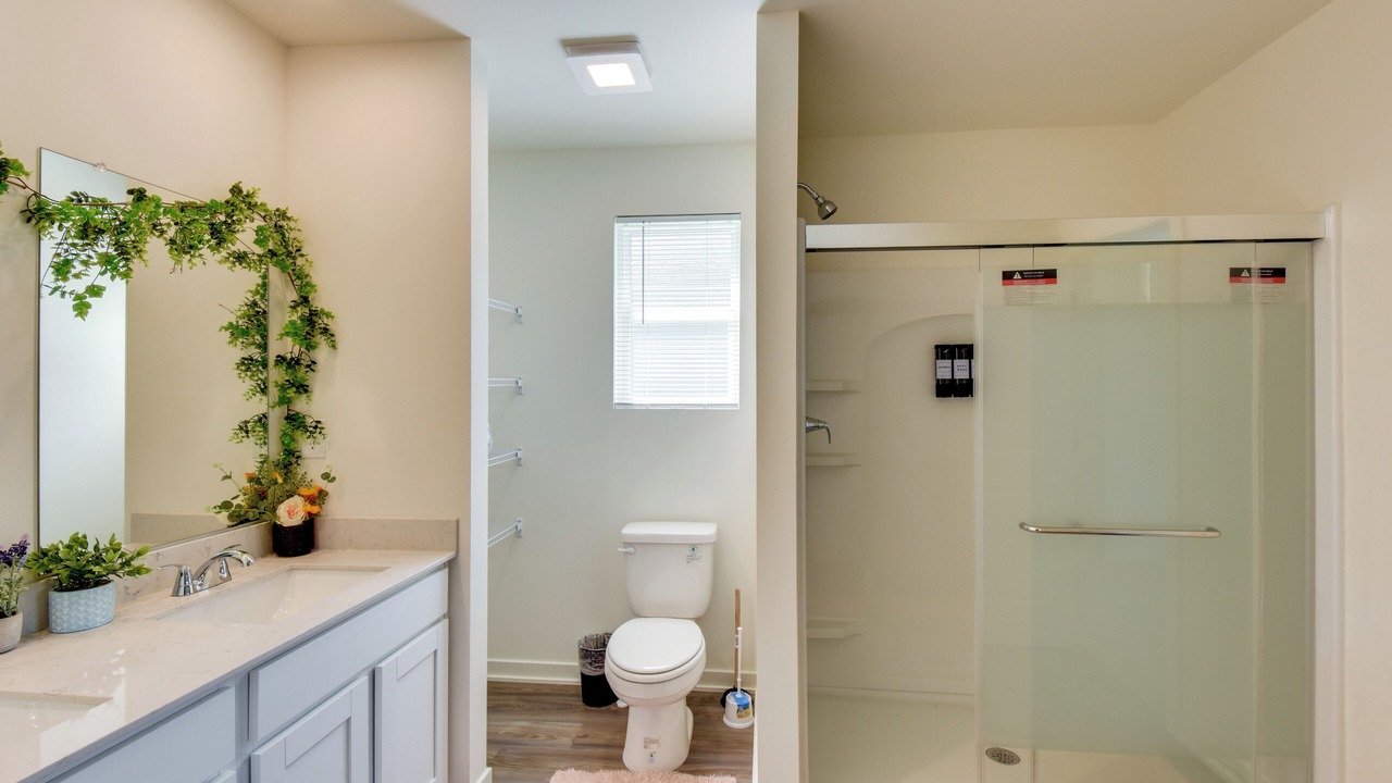 Photo of Bathroom in Hartwell