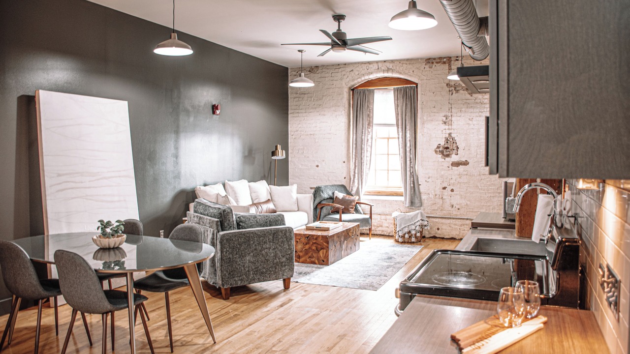 Photo of Livingroom in Downtown Knoxville