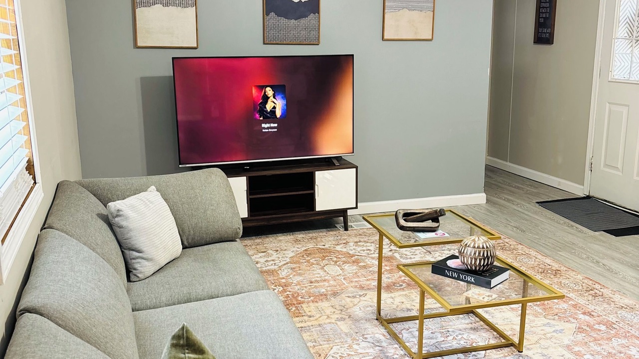 Photo of Livingroom in Rocky Mount