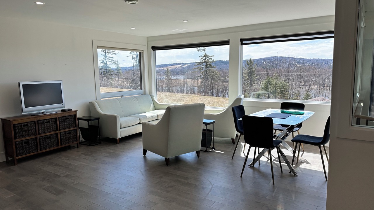 Photo of Livingroom in Keswick Ridge
