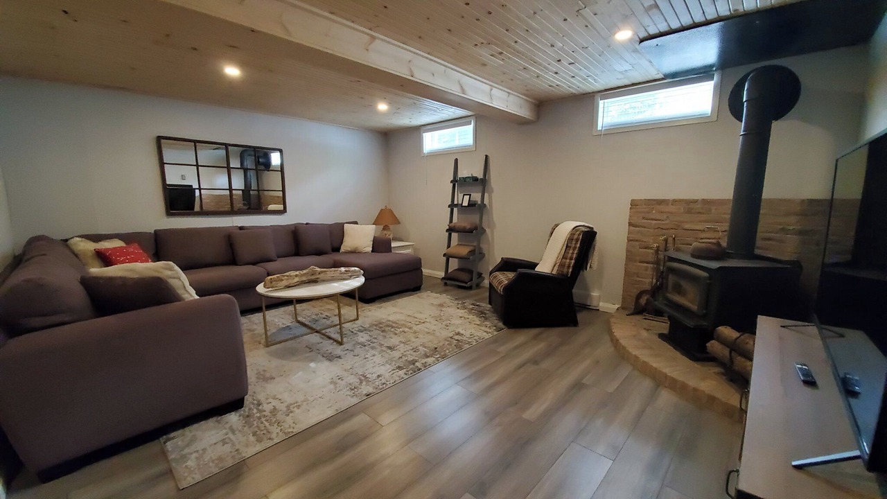 Photo of Livingroom in Saugeen Shores