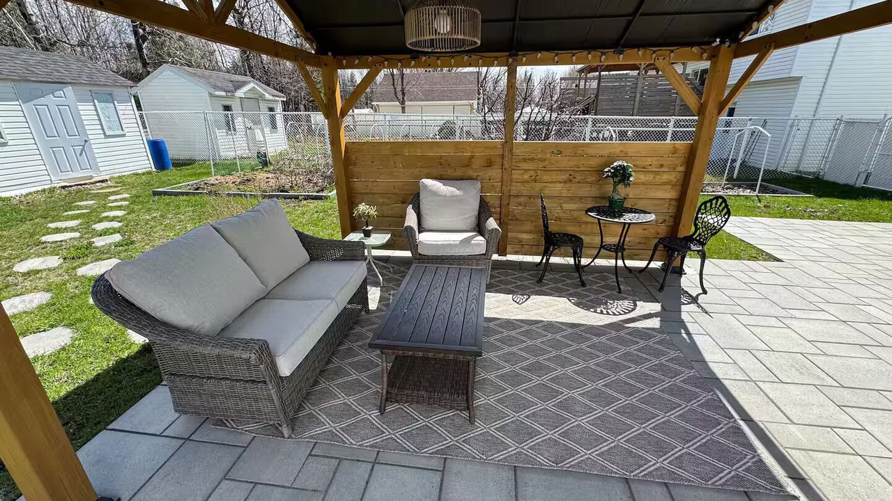 Photo of Patio Balcony in Mirabel