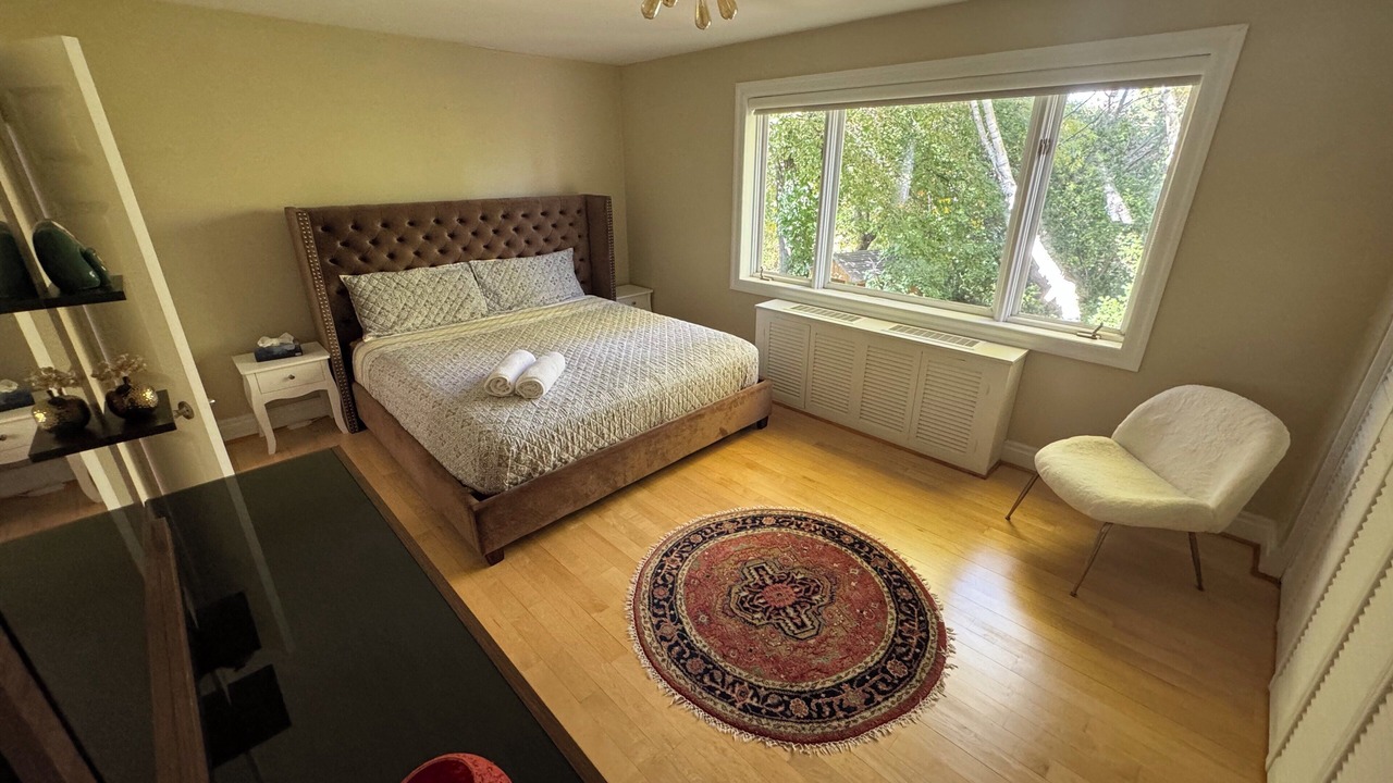 Photo of Bedroom in Newtonbrook