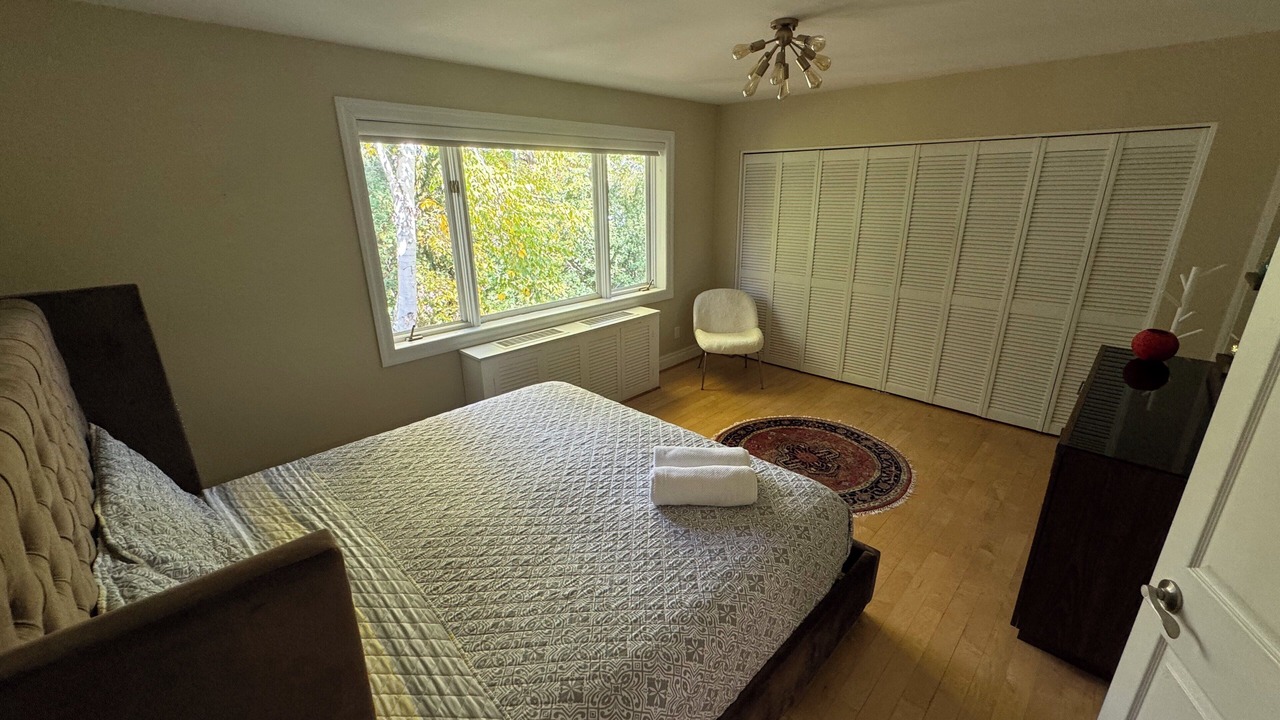 Photo of Bedroom in Newtonbrook