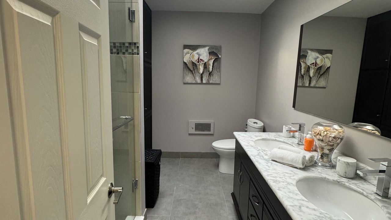 Photo of Bathroom in Newtonbrook