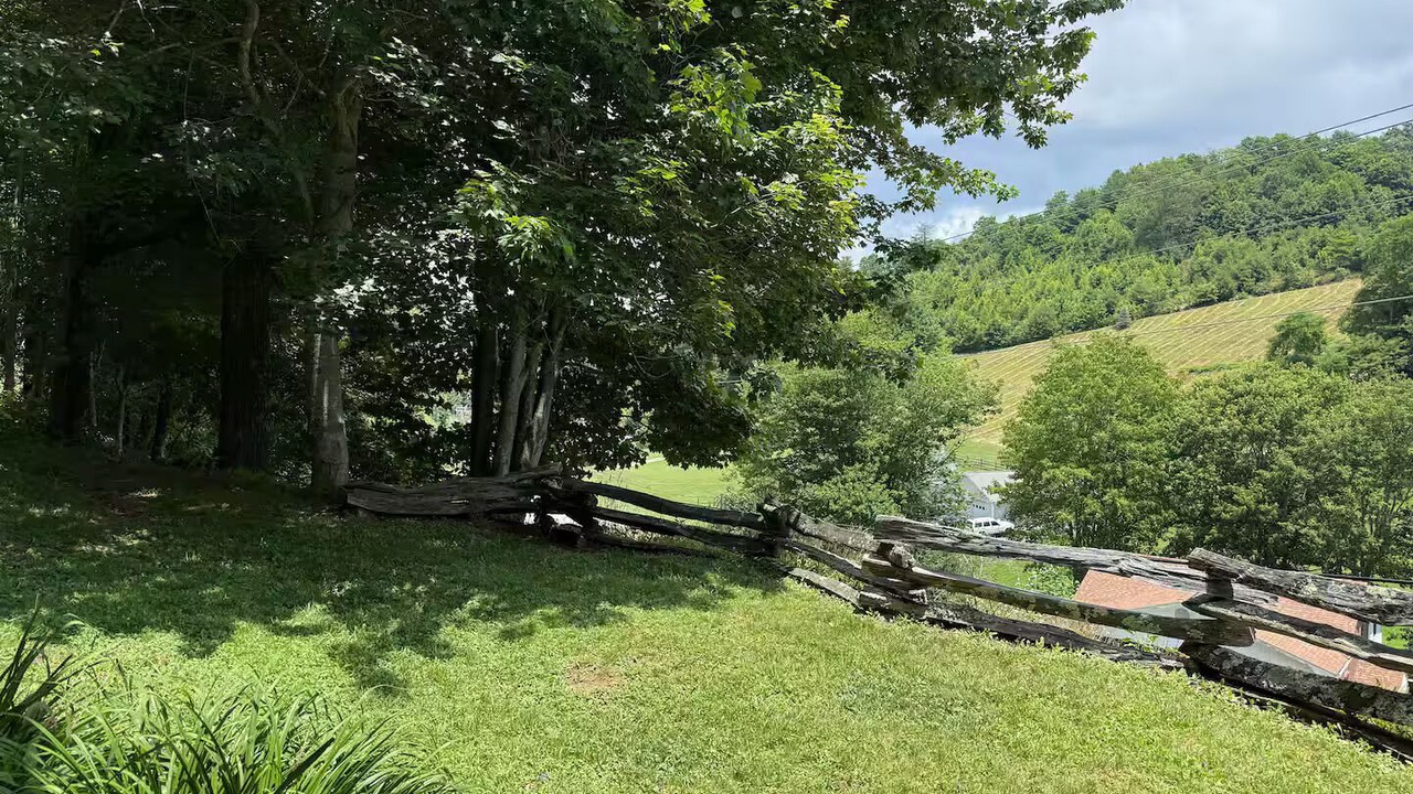 Photo of Others in Boone