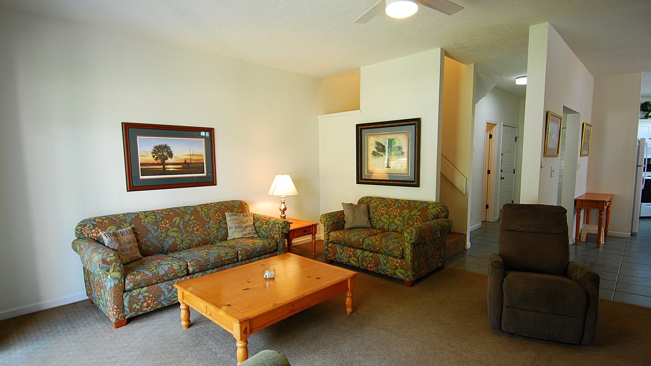 Photo of Livingroom in Arcadian Shores