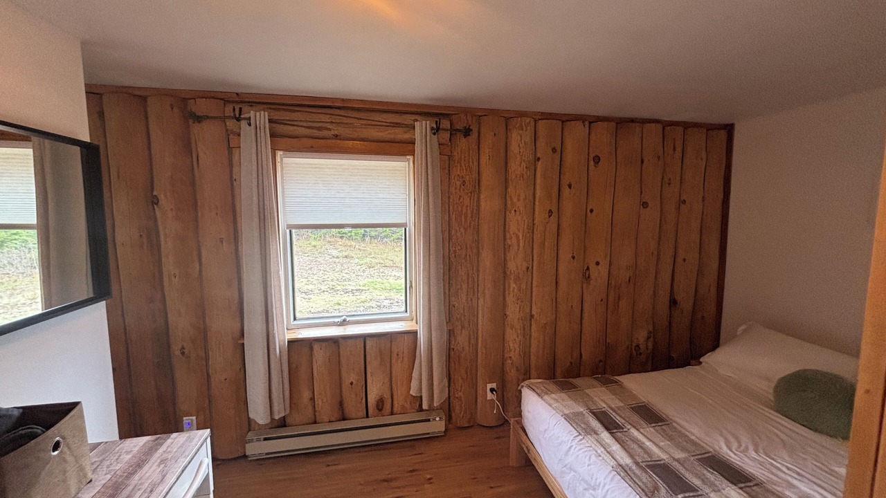 Photo of Bedroom in Glenmont