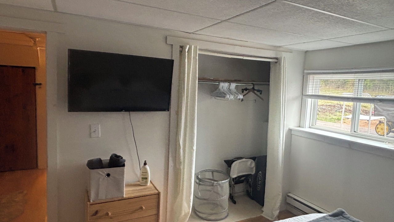 Photo of Bedroom in Glenmont