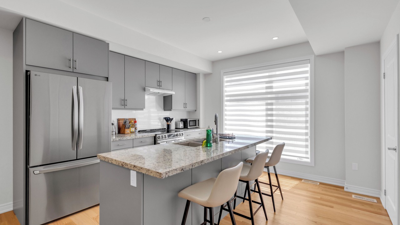 Photo of Kitchen in Oakville