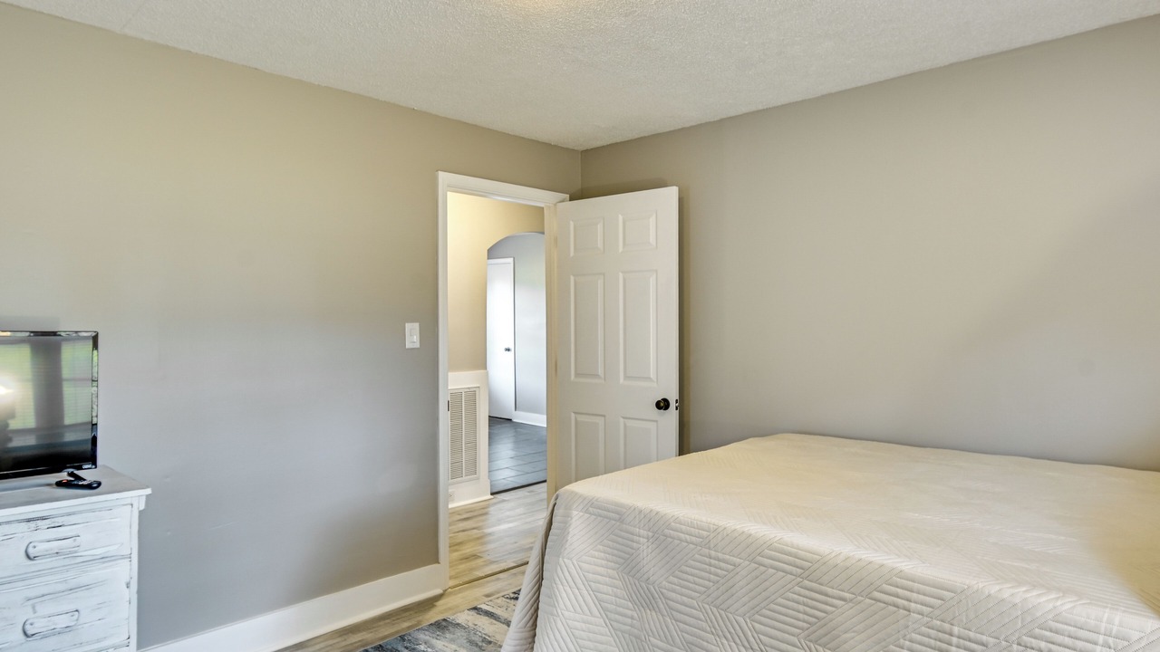 Photo of Bedroom in Lumberton