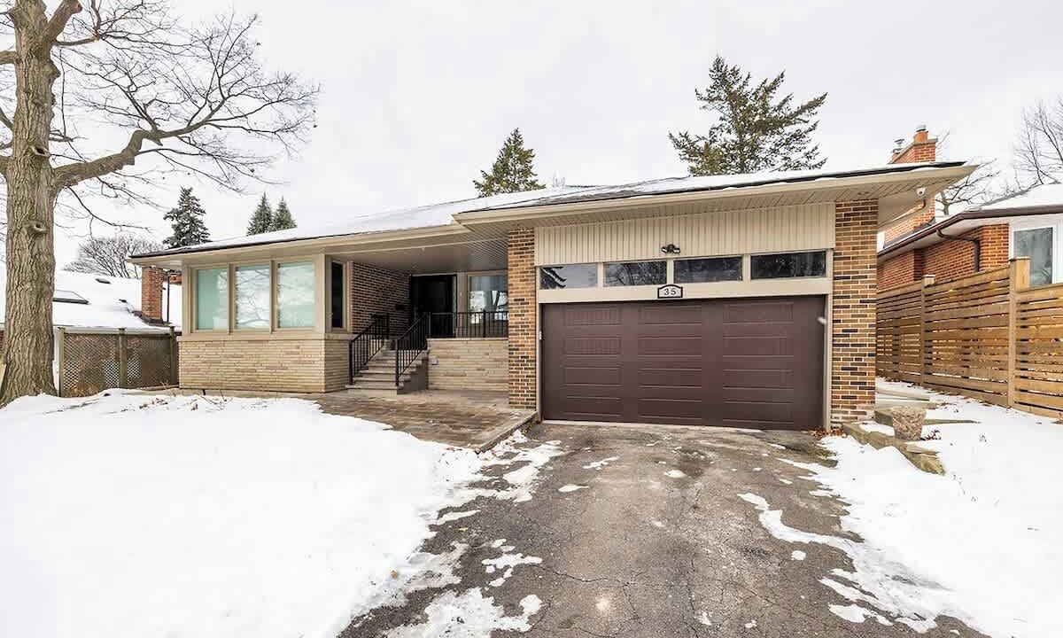 Photo of Outdoor in Etobicoke