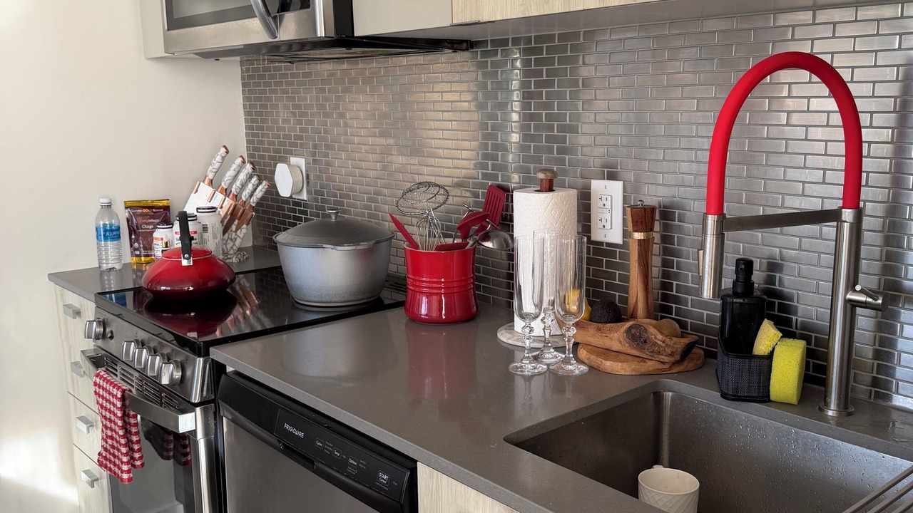 Photo of Kitchen in Bathurst Manor