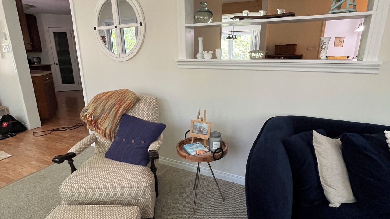 Photo of Livingroom in Traverse Bay