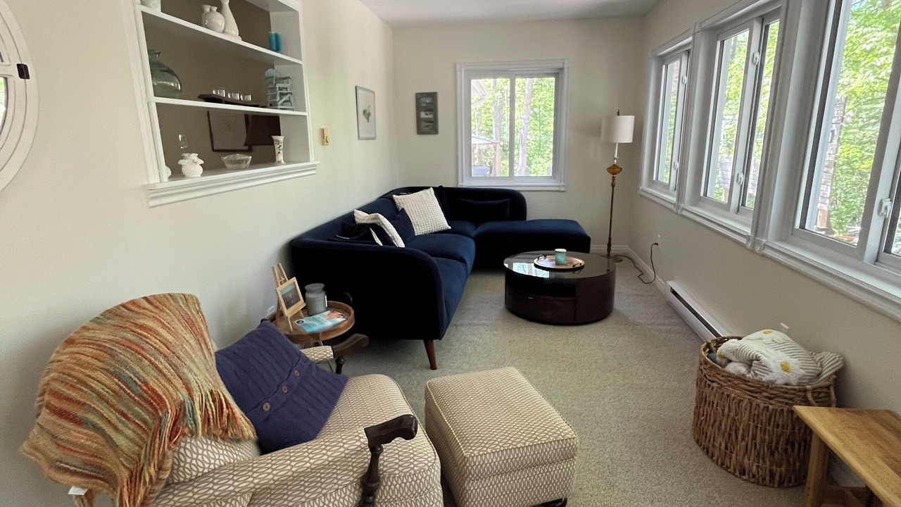Photo of Livingroom in Traverse Bay