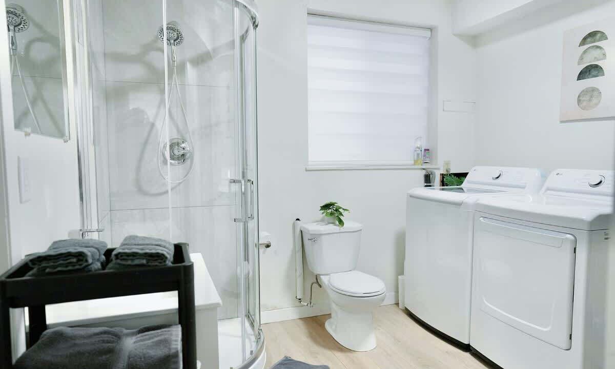 Photo of Bathroom in Knight