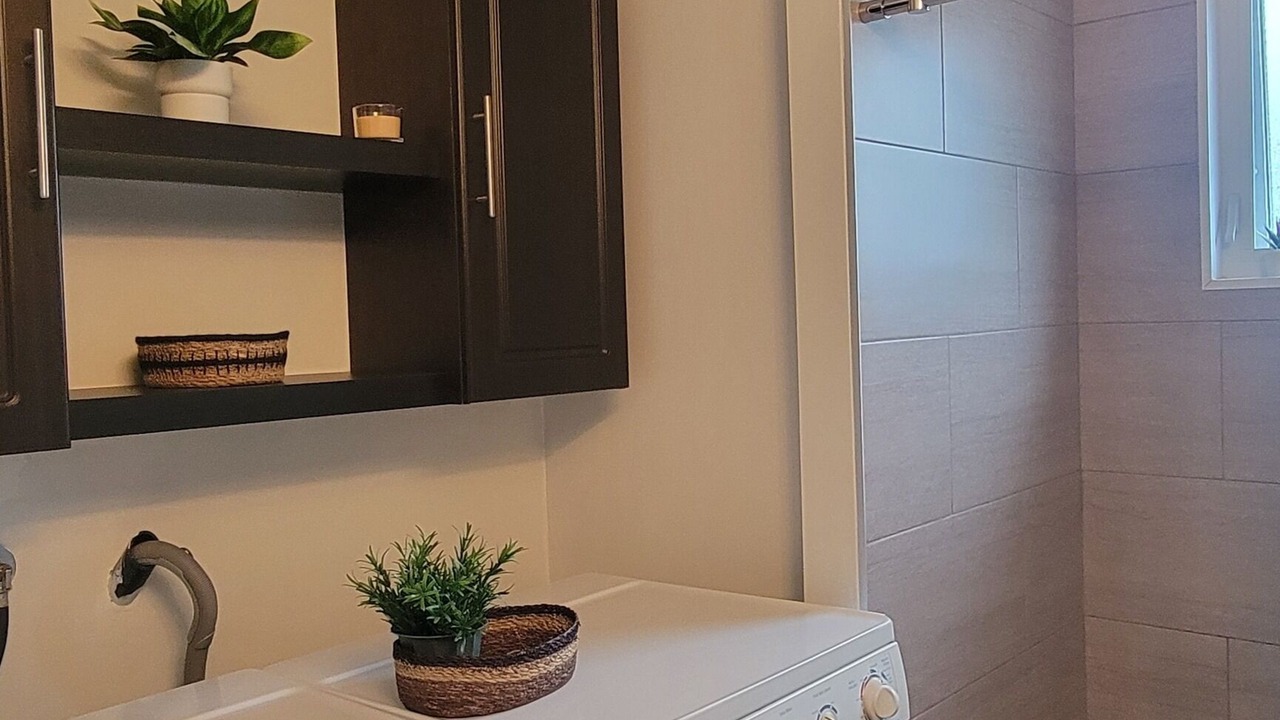 Photo of Bathroom in Saint-Hubert