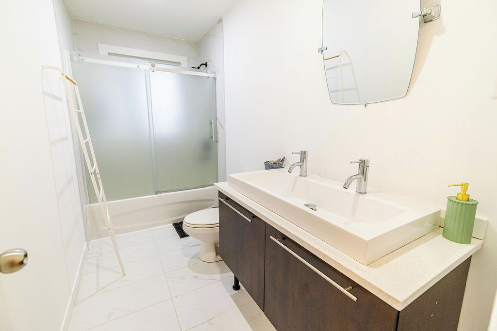Photo of Bathroom in Brossard