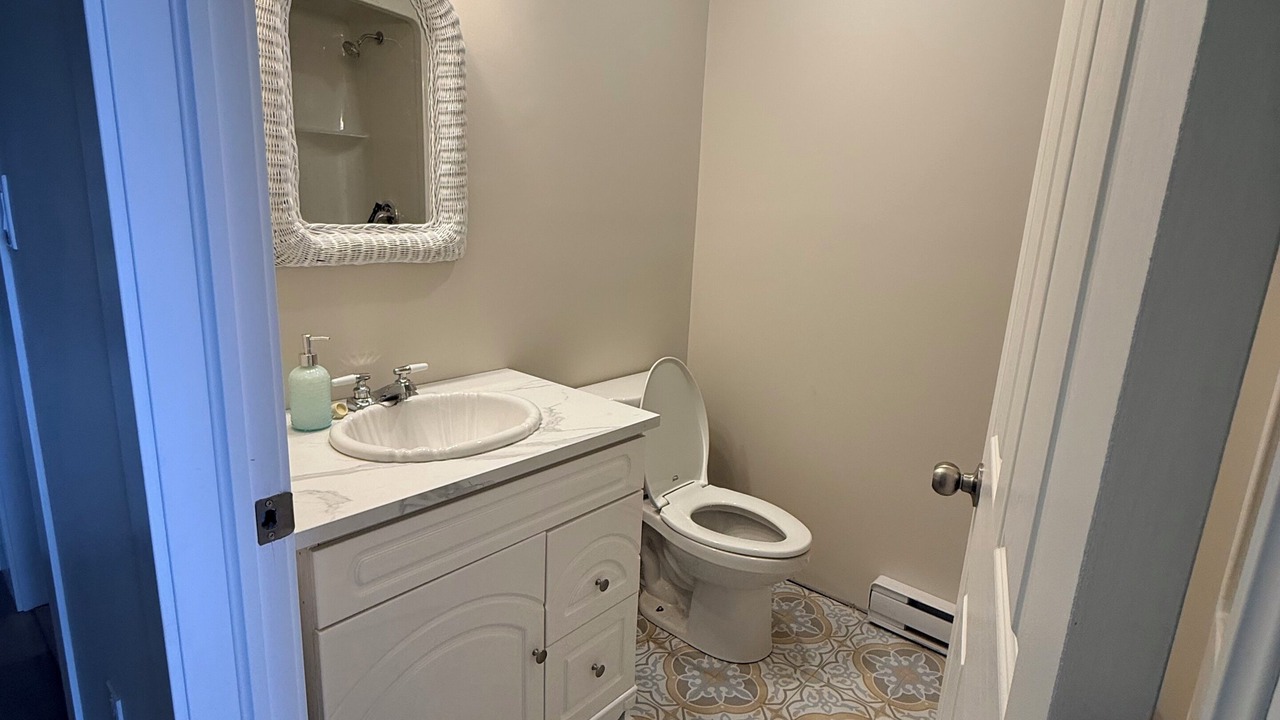 Photo of Bathroom in Point Prim