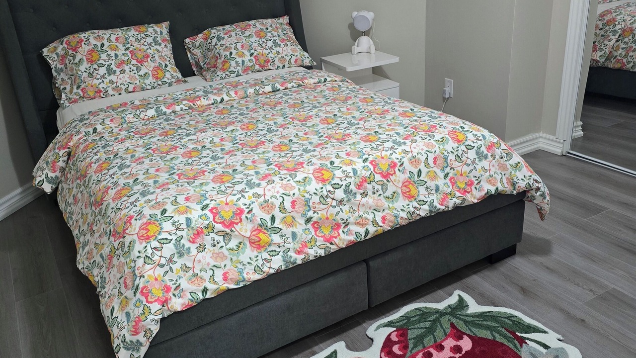 Photo of Bedroom in Bowmanville