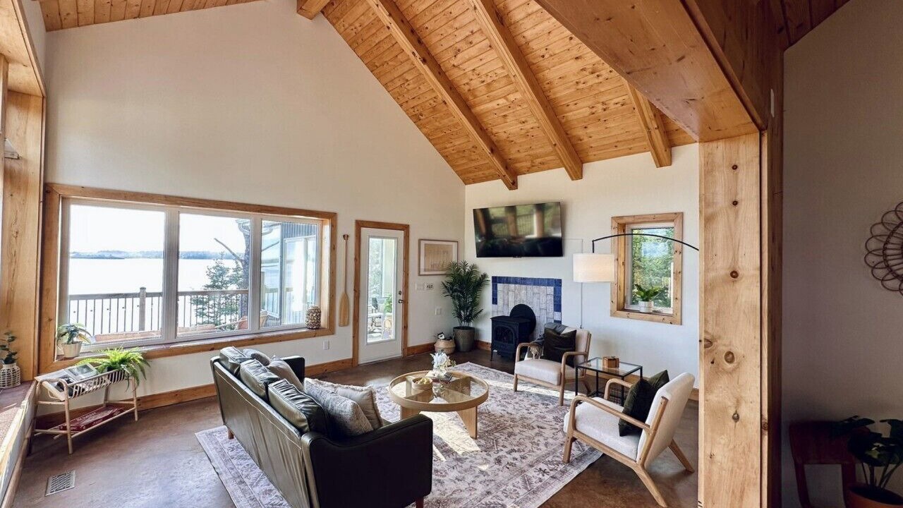 Photo of Livingroom in Pleasant Point