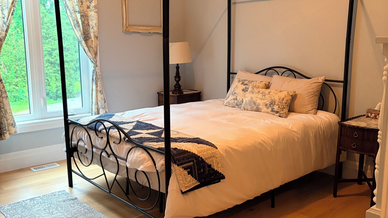 Photo of Bedroom in Waterford