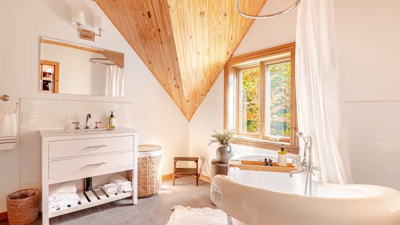 Photo of Bathroom in Val-des-Lacs