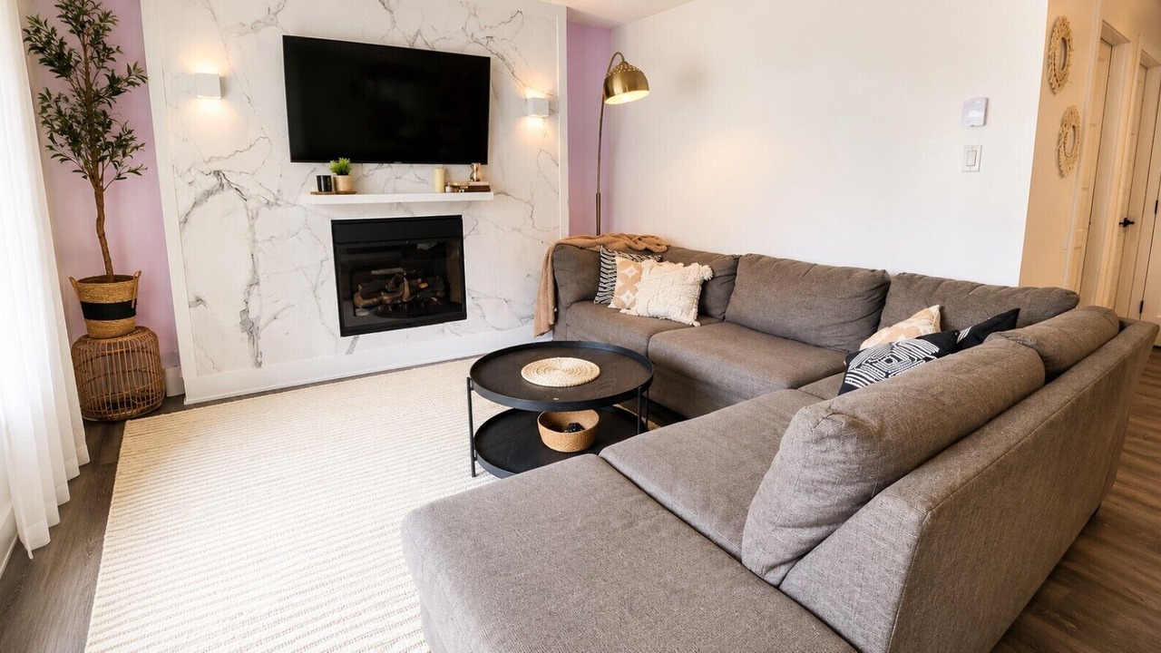 Photo of Bedroom in Pointe-des-Cascades