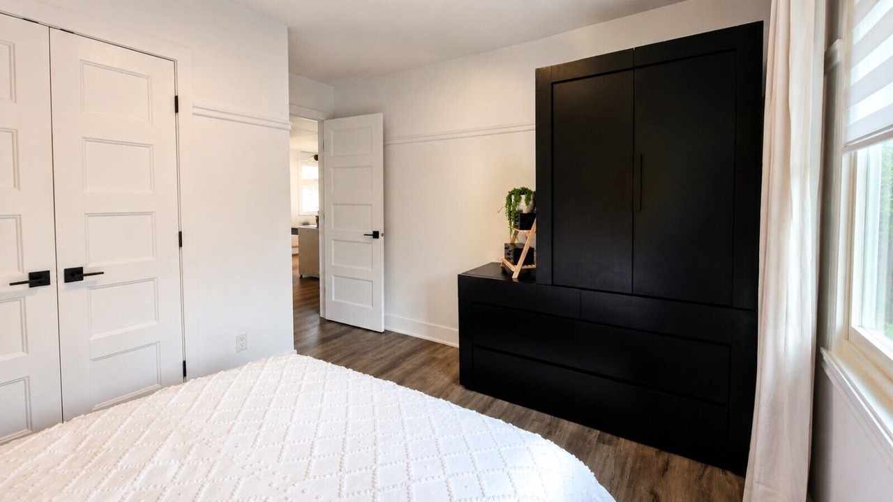 Photo of Bedroom in Pointe-des-Cascades