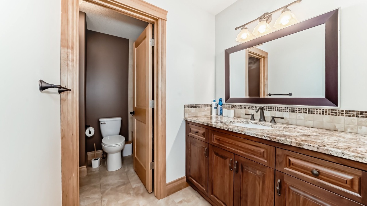 Photo of Bathroom in Calgary-Edmonton Corridor